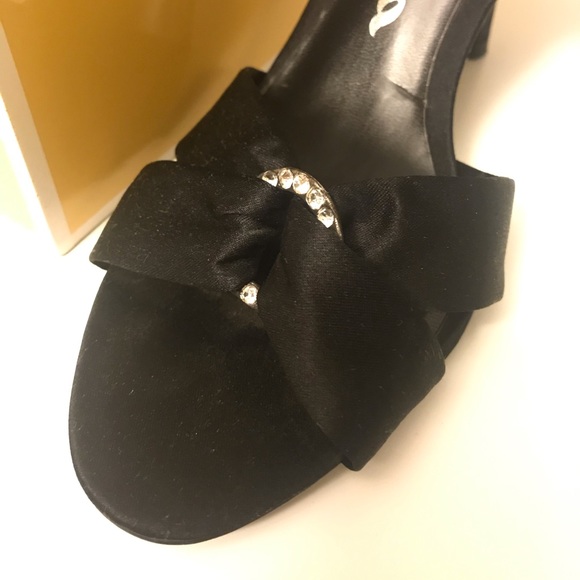 Nina heels - Picture 2 of 5